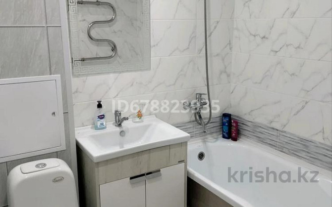 1-комнатная квартира, 33 м², 5/6 этаж посуточно, Утепова 22 Усть-Каменогорск - изображение 2