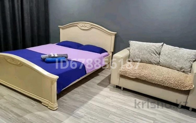 1-комнатная квартира, 42 м², 2/9 этаж посуточно, мкр Новый Город, Нуркен Абдирова 20 Караганда - изображение 7