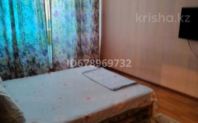 1-комнатная квартира, 40 м², 5/9 этаж посуточно, Асыл арман 11  - изображение 4