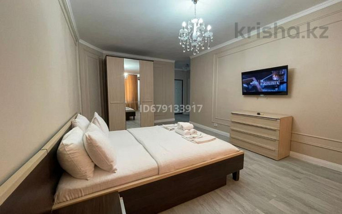 1-комнатная квартира, 50 м², 9/9 этаж посуточно, Тайманова 58 Атырау - изображение 1