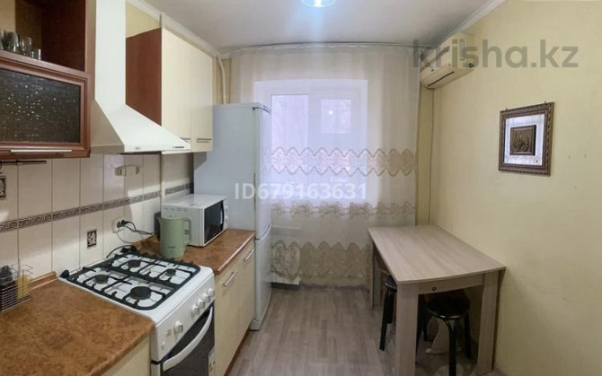 3-комнатная квартира, 60 м², 2/6 этаж посуточно, Карасай Батыра — Конституция Астана - изображение 5