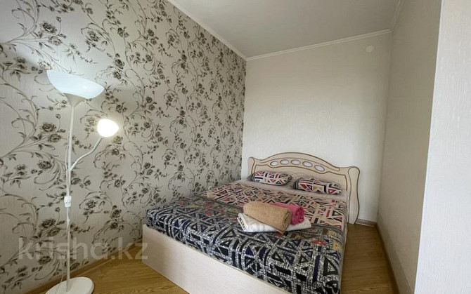 1-комнатная квартира, 38 м², 7/9 этаж посуточно, Крылова 66 — Набережная славского Усть-Каменогорск - изображение 1