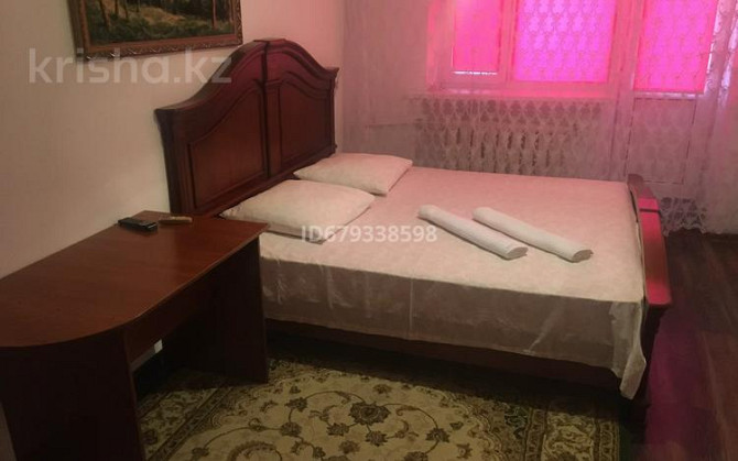 1-комнатная квартира, 25 м², 5/5 этаж посуточно, мкр Центральный, Махамбета 123 — Тельмана Атырау - изображение 1