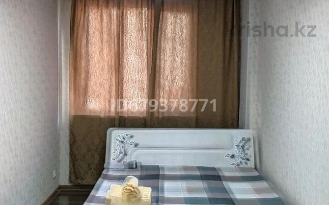2-комнатная квартира, 70 м², 3/9 этаж посуточно, мкр Нурсат 2 14 — Аргынбекова Шымкент - изображение 1