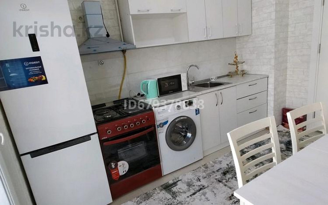 2-комнатная квартира, 75 м², 3/15 этаж посуточно, мкр Нурсат 2, Куаныша Толеметова 50/6 — Утегенова Shymkent - photo 6