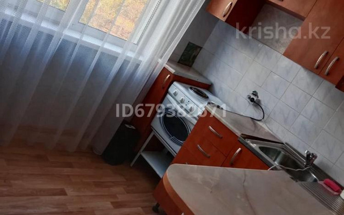 1-комнатная квартира, 37 м², 4/5 этаж посуточно, Сатпаева 8 Усть-Каменогорск - изображение 2