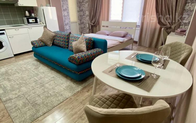 1-комнатная квартира, 40 м², 4/12 этаж посуточно, Кунаева 38Б — Кунаева Шымкент - изображение 5