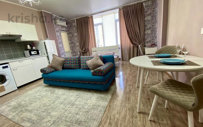 1-комнатная квартира, 40 м², 4/12 этаж посуточно, Кунаева 38Б — Кунаева Шымкент - изображение 4