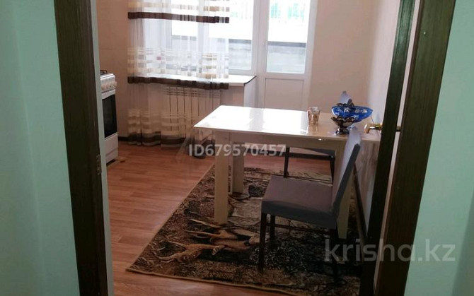 1-комнатная квартира, 45 м², 7/9 этаж посуточно, Нур Актобе — На против Анвара Актобе - изображение 2
