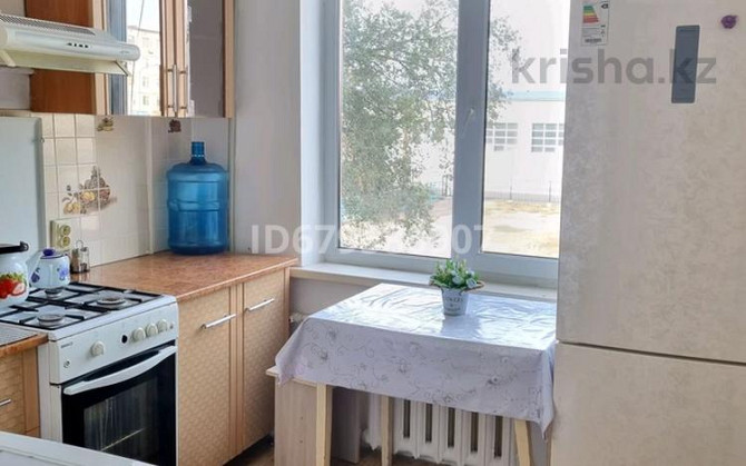 2-комнатная квартира, 55 м², 2/5 этаж посуточно, 35 5 Атырау - изображение 8