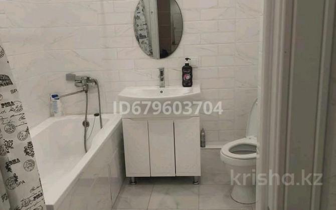 2-комнатная квартира, 65 м², 14/18 этаж посуточно, E-753 улица 3 — Анет баба Астана - изображение 2