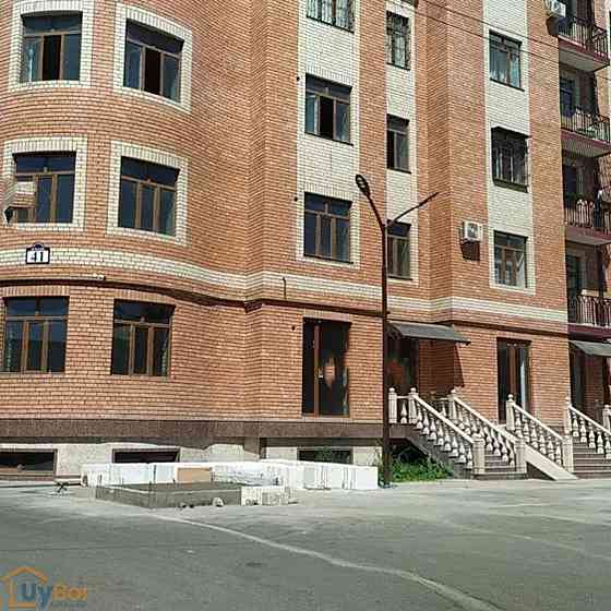 6+ комнатная квартира, 1 этаж, 329 м² Ташкент