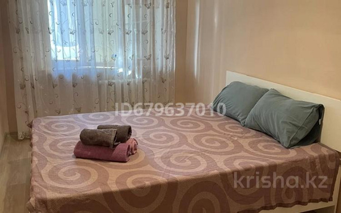 2-комнатная квартира, 45 м², 4/4 этаж посуточно, 2-й мкр 44 Aqtau - photo 1