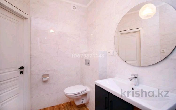 2-комнатная квартира, 70 м², 13/13 этаж посуточно, мкр Тастак-2, Ади Шарипова 145 Алматы - изображение 7