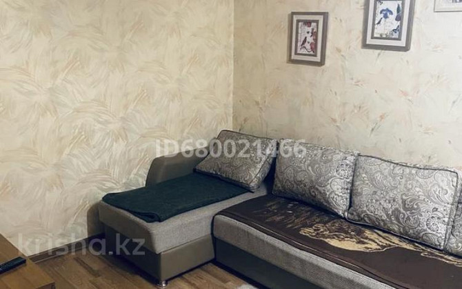2-комнатная квартира, 46 м², 4/5 этаж посуточно, Назарбаева 5 — Статус Усть-Каменогорск - изображение 1