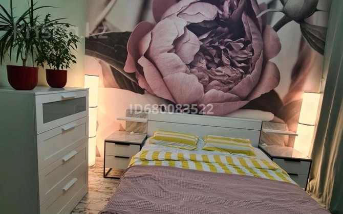 1-комнатная квартира, 40 м², 10/14 этаж посуточно, Сарыарка — Шевченко Astana - photo 1