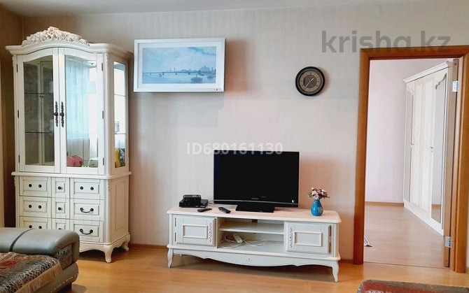 2-комнатная квартира, 83 м², 7/15 этаж посуточно, мкр Орбита-1, Хусаинова 225 — Район ТРЦ Мега на ро Алматы - изображение 7