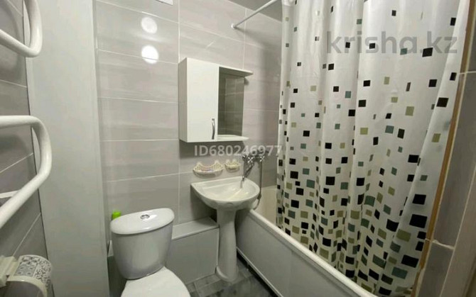1-комнатная квартира, 31 м², 3/5 этаж посуточно, Протозанова 35 Усть-Каменогорск - изображение 5