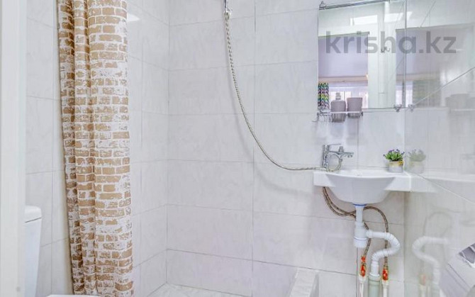 1-комнатная квартира, 17 м², 1/5 этаж посуточно, Казыбек би 126 Almaty - изображение 6
