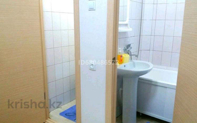 1-комнатная квартира, 42 м², 2/5 этаж посуточно, Астана 6/1 — Пр.Назарбаева Усть-Каменогорск - изображение 7
