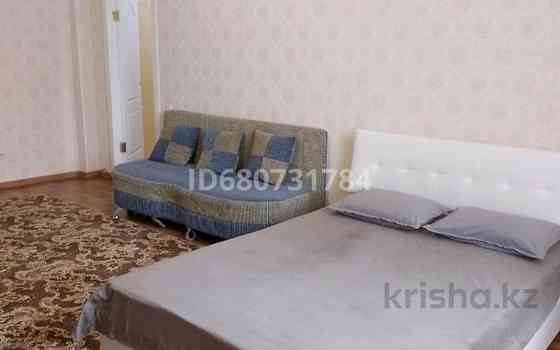 1-комнатная квартира, 58 м², 3/5 этаж посуточно, 4 мкр 38А — Абая 