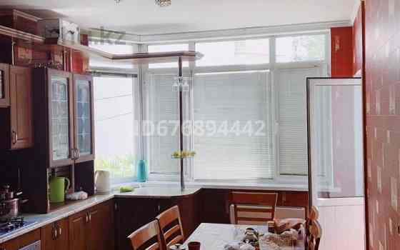 3-комнатная квартира, 77 м², 2/5 этаж, мкр Жулдыз-1 Алматы