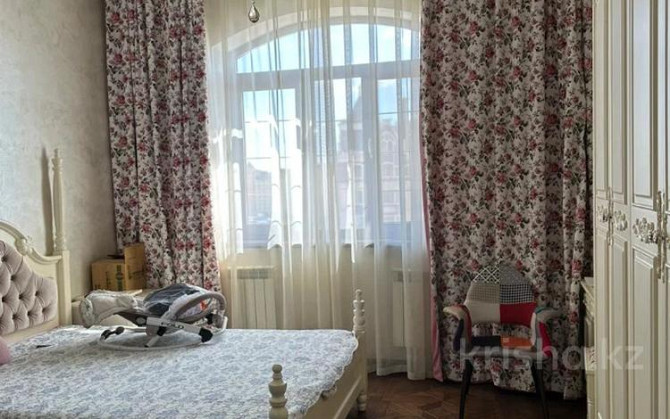 4-комнатная квартира, 116 м², 8/9 этаж, Анатолия Храпатого 5 Астана - изображение 4