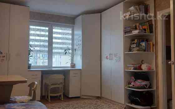 2-комнатная квартира, 65 м², 8/9 этаж, мкр Аккент - проспект Райымбека Almaty