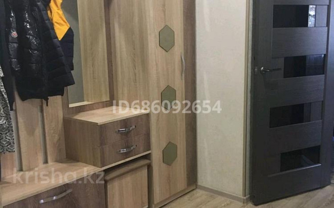 4-комнатная квартира, 60 м², 2/5 этаж, Камзина 170 - Ломова Pavlodar - photo 6