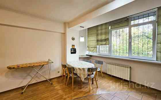 3-комнатная квартира, 104.7 м², 2/5 этаж, Гоголя Алматы