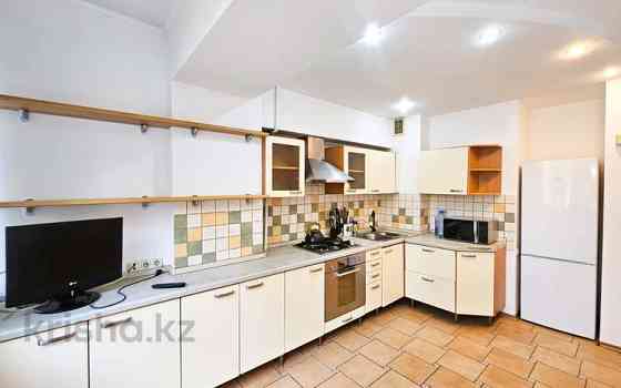 3-комнатная квартира, 104.7 м², 2/5 этаж, Гоголя Алматы