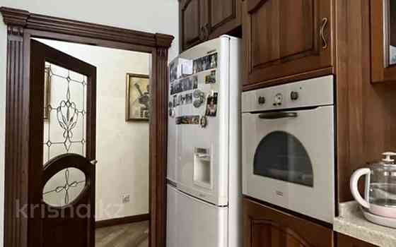 3-комнатная квартира, 125 м², 3/18 этаж, Курмангазы 145 - Муканова Алматы
