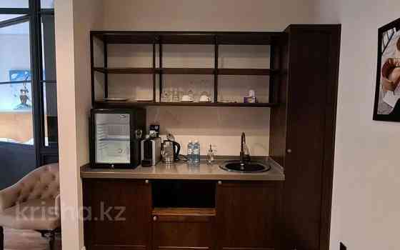 2-комнатная квартира, 70 м², 3/3 этаж, Аль- Фараби - Каппарова Almaty