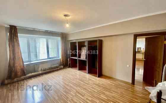 3-комнатная квартира, 96 м², 5/5 этаж, Кунаева 162 - Кунаева угол ул.Абая Алматы
