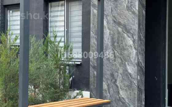 2-комнатная квартира, 57 м², 3/4 этаж, мкр Хан Тенгри 85 Almaty