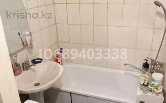 2-комнатная квартира, 39.5 м², 1/3 этаж, мкр Алтай-1 11 Алматы