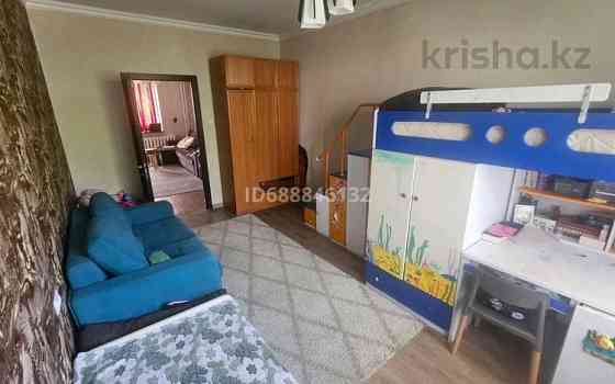 3-комнатная квартира, 73 м², 2/4 этаж, мкр №10 А 21 Алматы