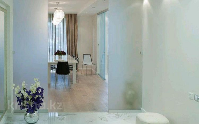 4-комнатная квартира, 192 м², 8/9 этаж, Аскарова Асанбая 21 Almaty - photo 8