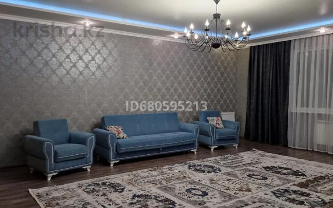 4-комнатная квартира, 285 м², 1/3 этаж, Шаяхметова Kostanay - photo 1