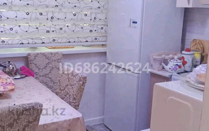 2-комнатная квартира, 41 м², 1/4 этаж, Жарокова 184 - пересечение Бухар Жырау Алматы - изображение 4