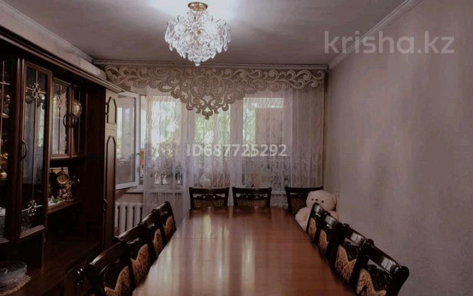 4-комнатная квартира, 80 м², 2/5 этаж, мкр Восток 55 Shymkent - photo 1