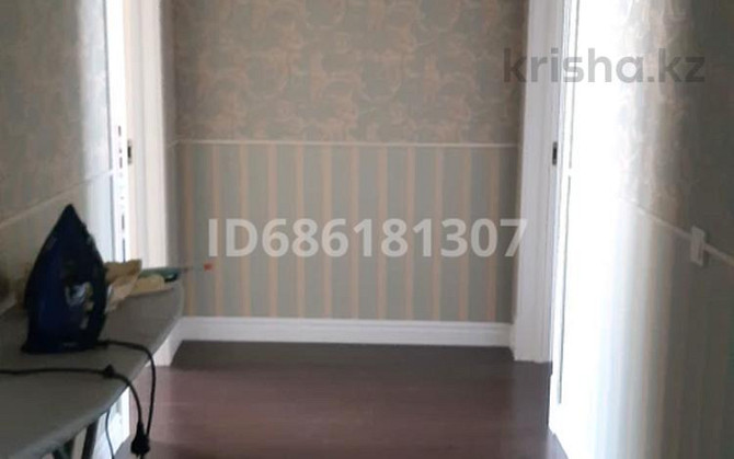 4-комнатная квартира, 158 м², 5/12 этаж, мкр 11, Локомотивная 7 Актобе - изображение 8