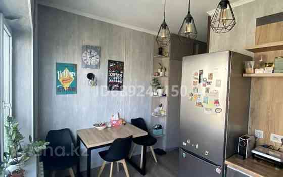 2-комнатная квартира, 45 м², 7/9 этаж, Радостовца 154а Алматы