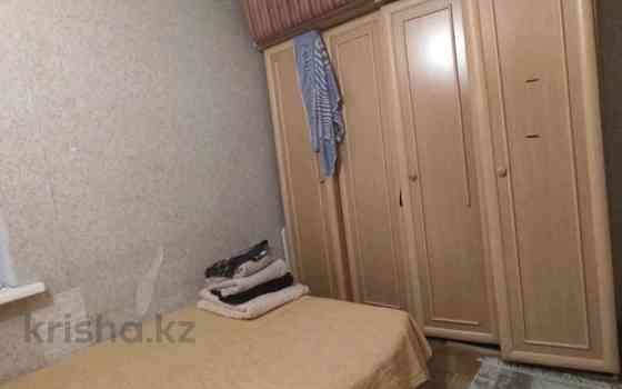 2-комнатная квартира, 46 м², 3/4 этаж, мкр Самал-3, ул. Хаджимукана 6 - Пр. Достык Almaty