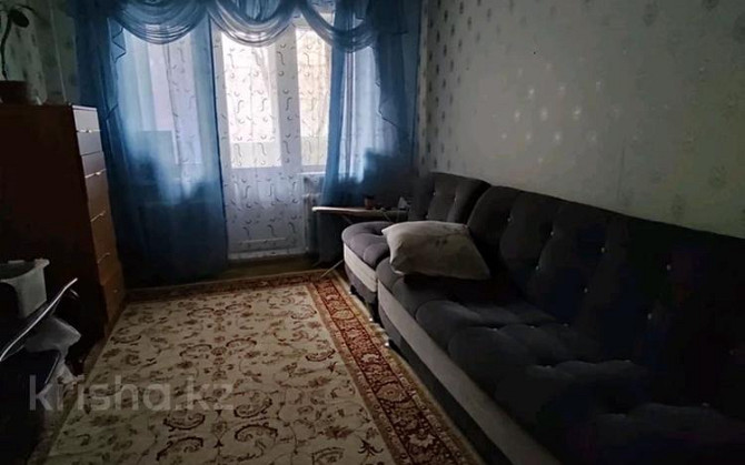 2-комнатная квартира, 46 м², 3/4 этаж, мкр Самал-3, ул. Хаджимукана 6 - Пр. Достык Almaty - photo 1