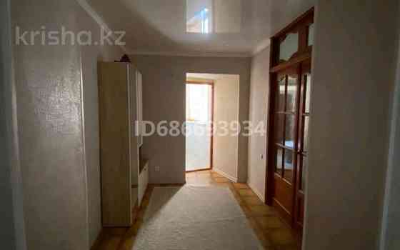 4-комнатная квартира, 92 м², 4/5 этаж, 27-й мкр 80 Aqtau