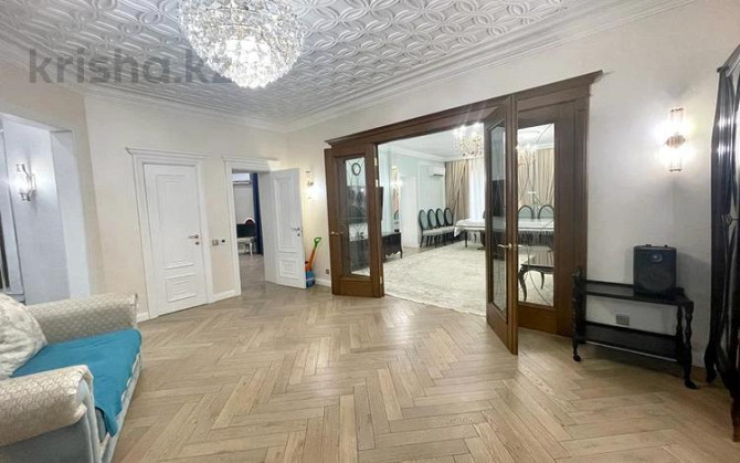5-комнатная квартира, 216 м², 3/4 этаж, Переулок Сарыкенгир 1/1 Астана - изображение 6