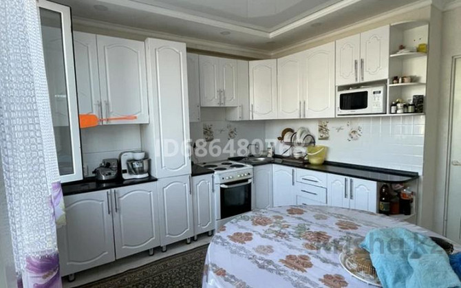 4-комнатная квартира, 114 м², 1/5 этаж, Абая 11/1 - Поликлиника, памятник Абая , аллея Абая Сатпаев - изображение 4