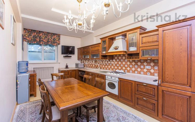 5-комнатная квартира, 200 м², 1/5 этаж, Аль-Фараби 110а - Аль-Фараби -Весновка Almaty - photo 1
