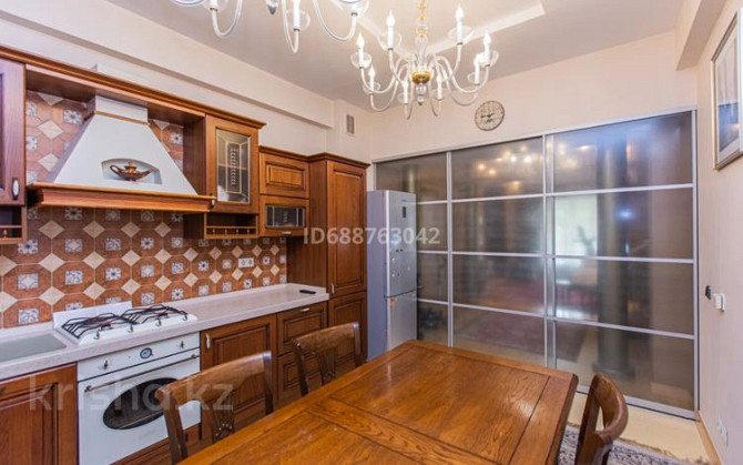 5-комнатная квартира, 200 м², 1/5 этаж, Аль-Фараби 110а - Аль-Фараби -Весновка Almaty - photo 3
